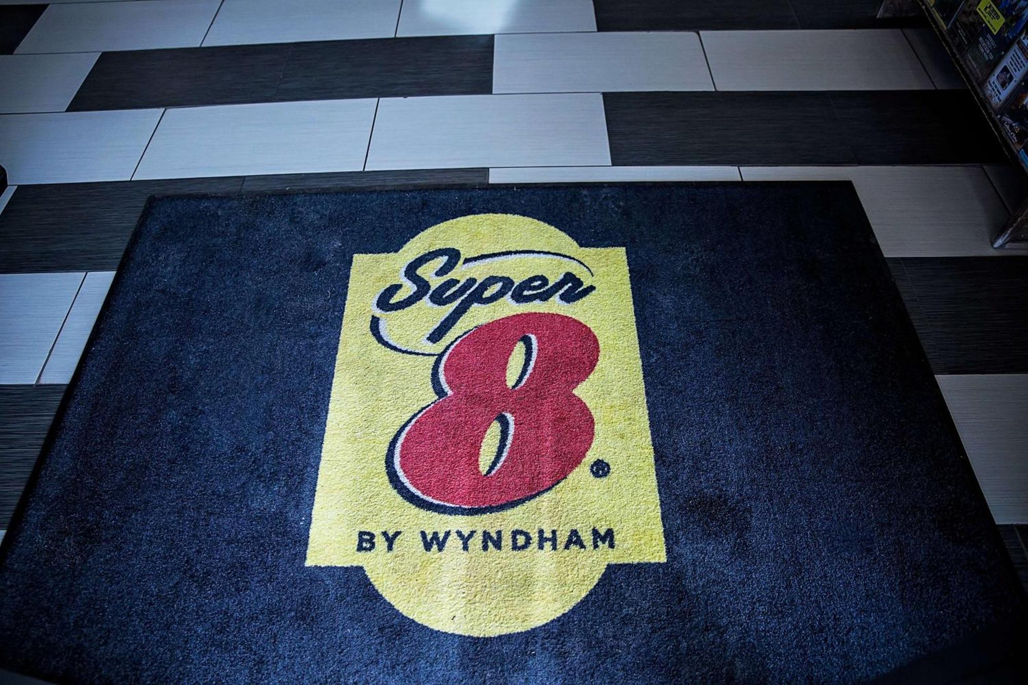 Super 8 By Wyndham Holbrook Exterior foto